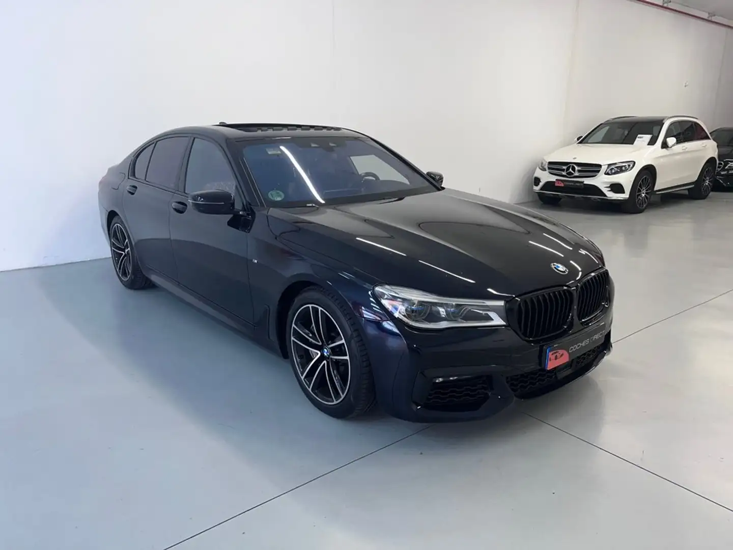 BMW 750 750dA xDrive Azul - 2