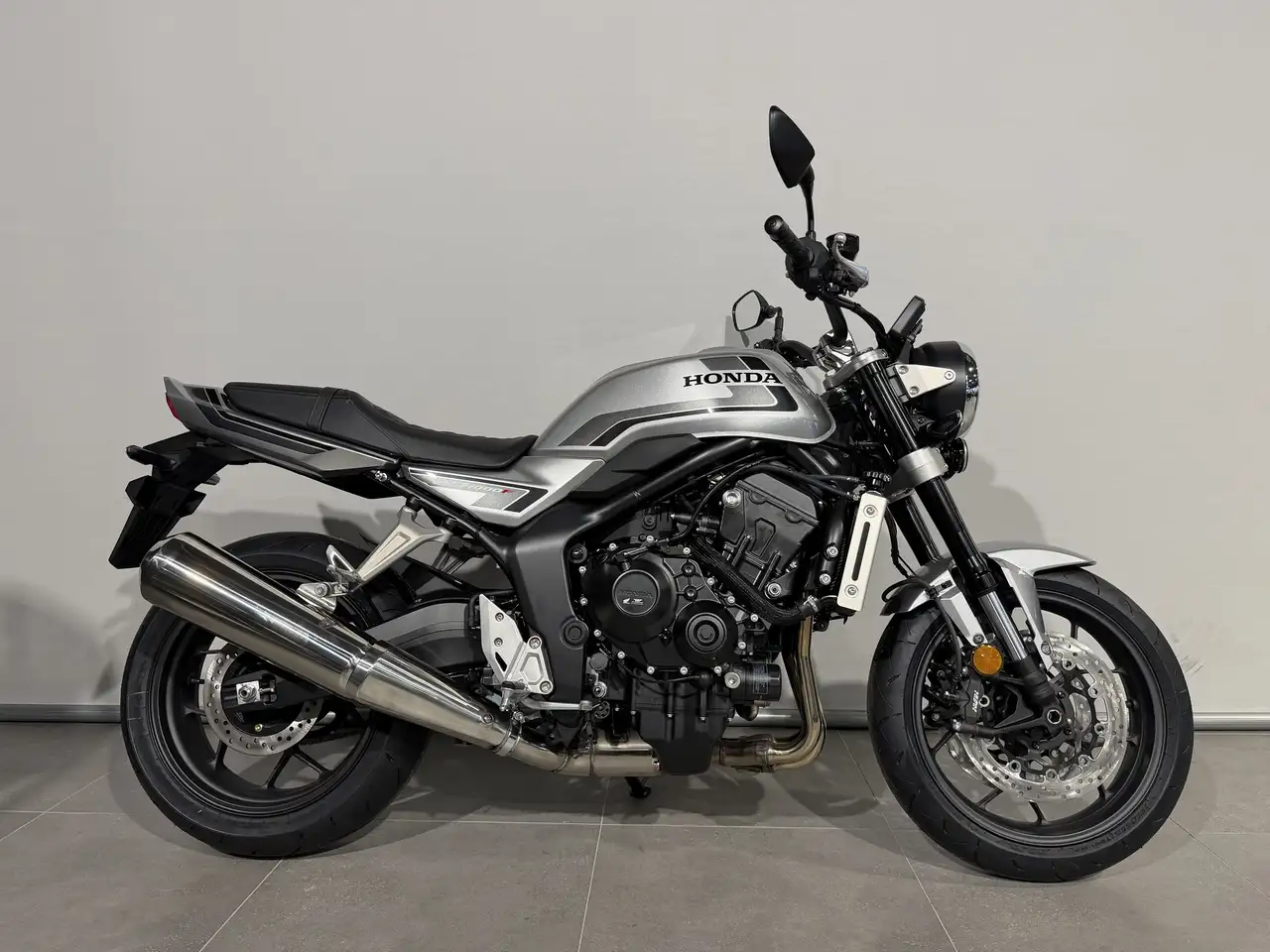 Honda CB 1000 F