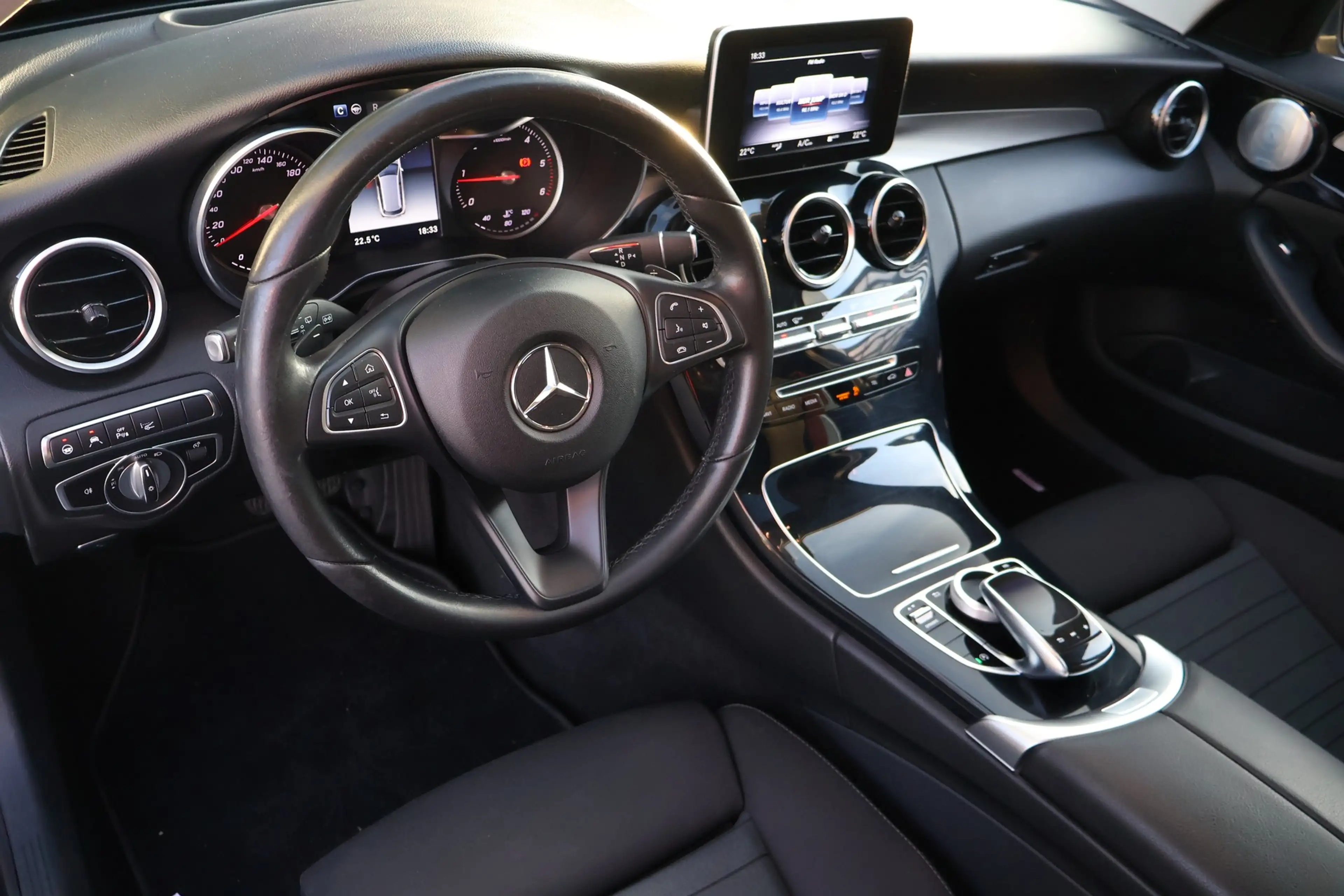 Mercedes-Benz C 250 C250 T-Modell  Avantgarde LED Navi Totwinkel ACC — photo 8