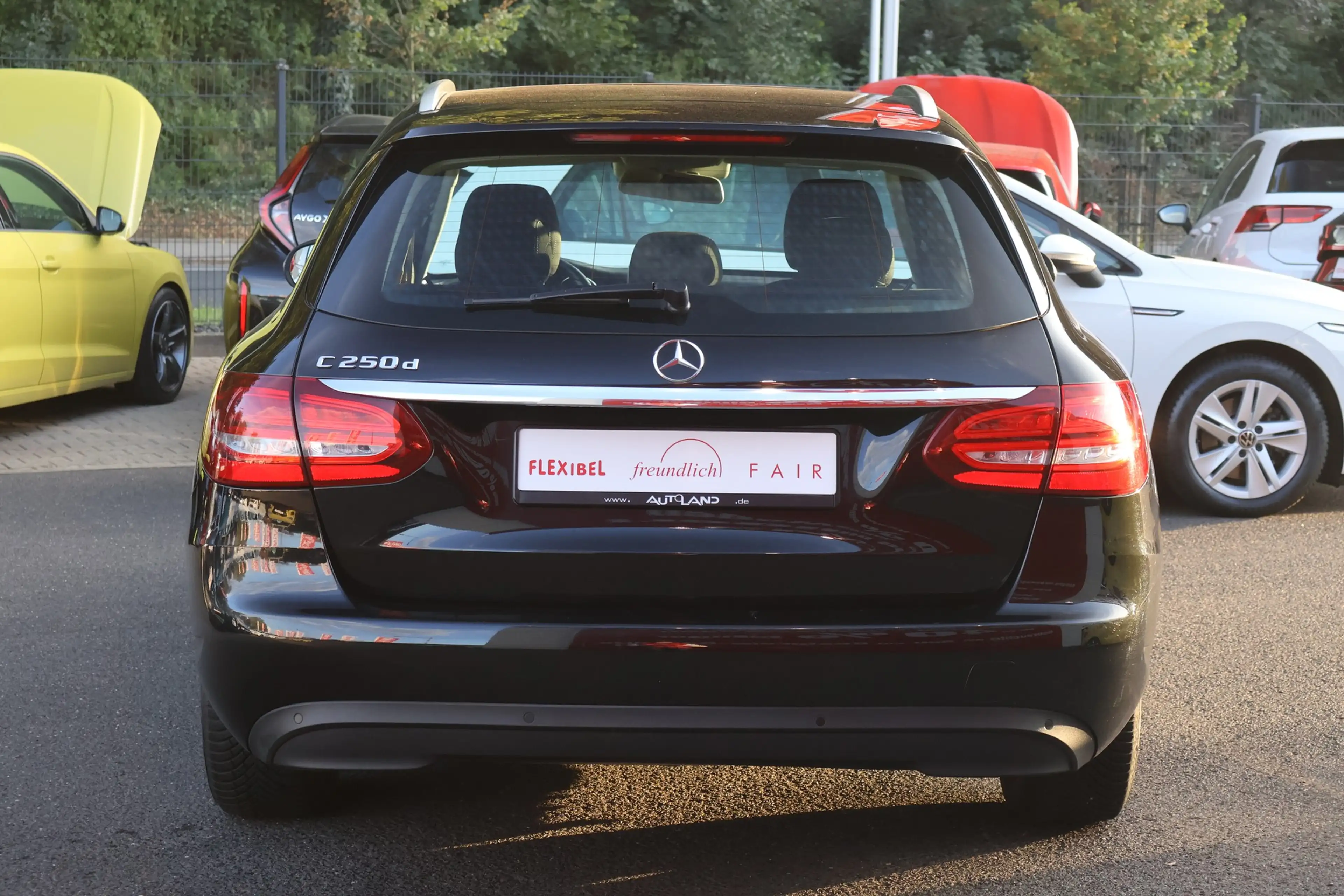 Mercedes-Benz C 250 C250 T-Modell  Avantgarde LED Navi Totwinkel ACC — photo 4