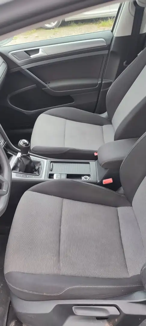 Volkswagen Golf 1.6 TDI 4Motion BlueMotion Technology Lounge - 2