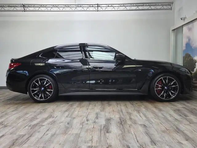 BMW 4 Series view 4