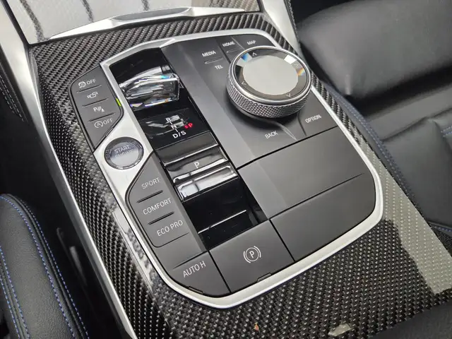 BMW 4 Series view 11