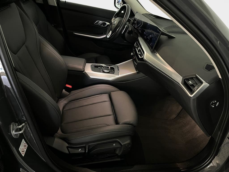 BMW 330 — photo 13