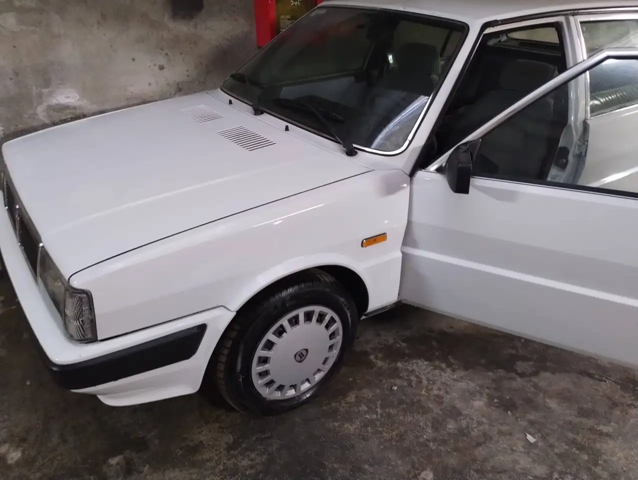 Lancia Prisma