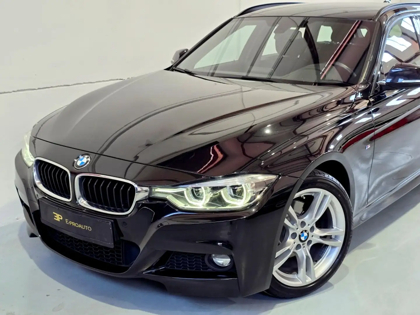 BMW 320 320d Touring Nero - 2