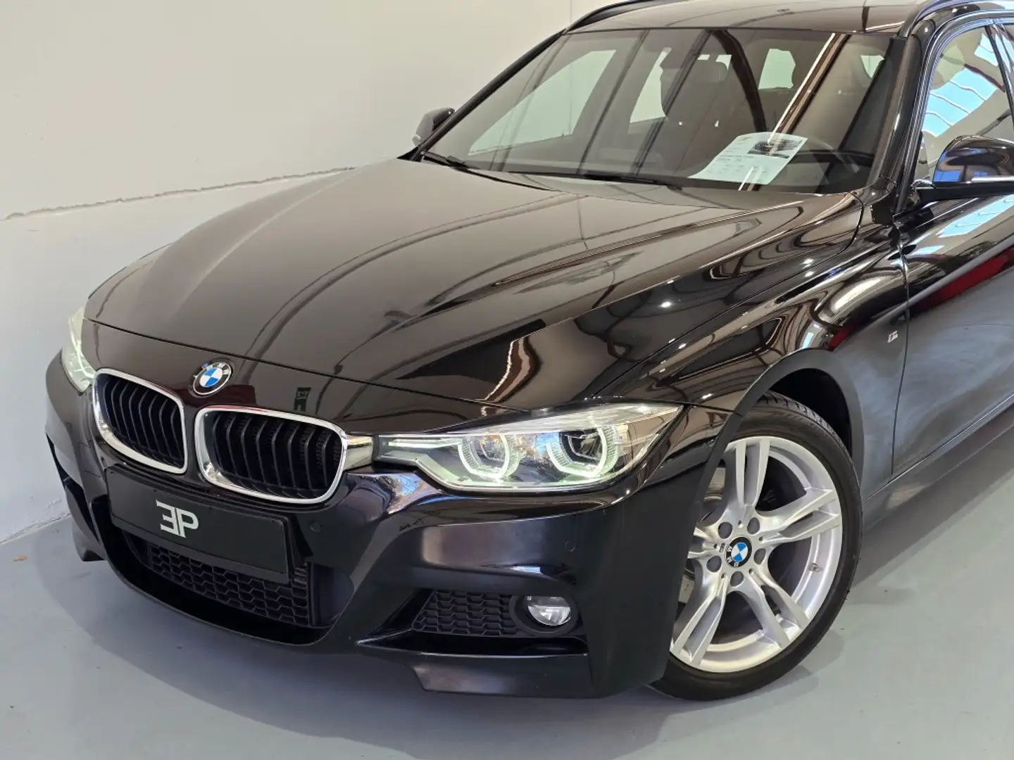 BMW 320 320d Touring Negro - 2