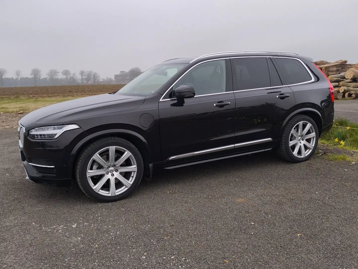 Volvo XC90 T8 Twin Engine 320+87 ch Geartronic 7pl Inscriptio Noir - 1