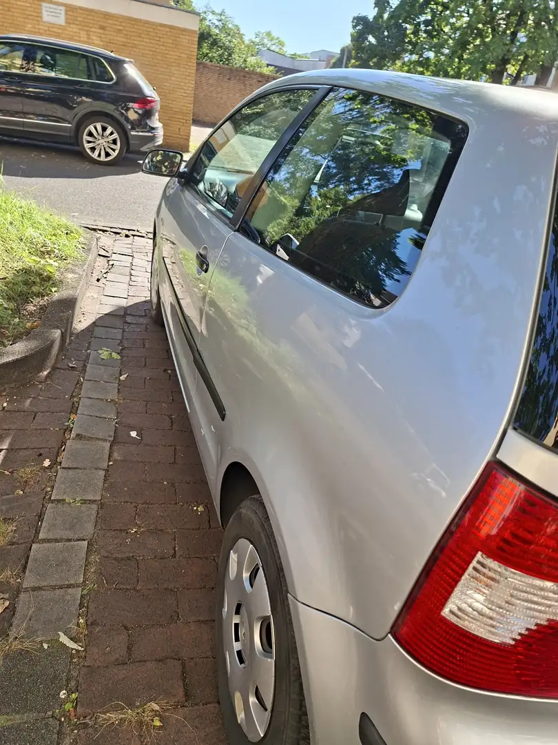 Volkswagen Polo 1.2 Grau - 1