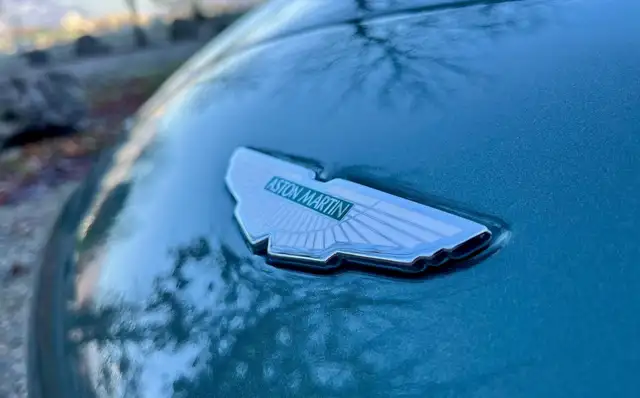 Aston Martin DB7 Vantage V12 im Neuwagenzustand Ansicht 18