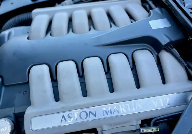Aston Martin DB7 Vantage V12 im Neuwagenzustand Ansicht 14