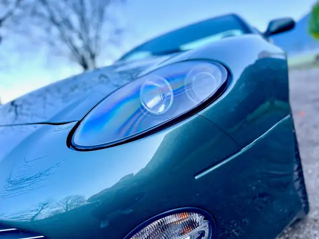 Aston Martin DB7 Vantage V12 im Neuwagenzustand Ansicht 17