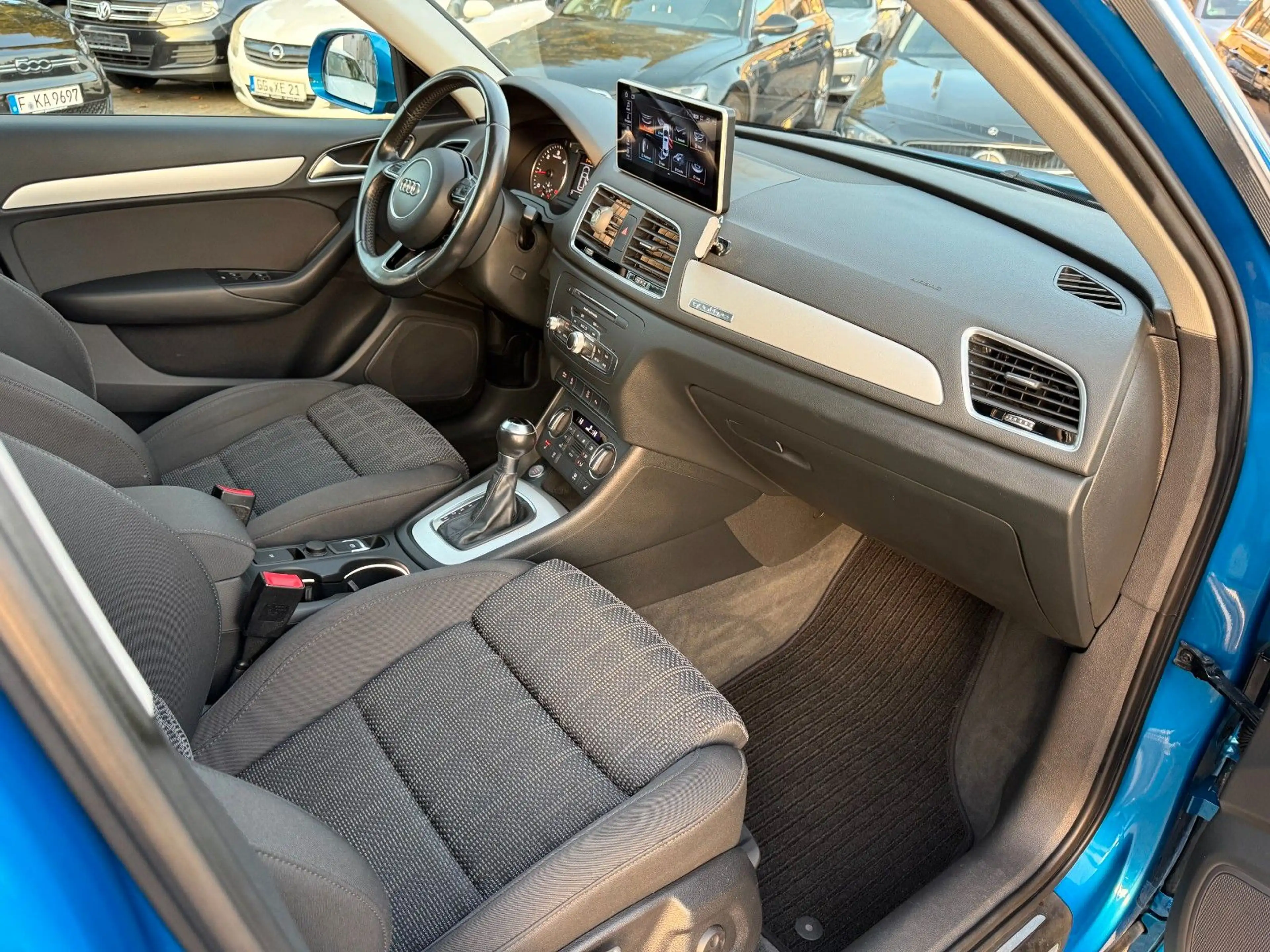 Audi Q3 SPORT QUATTRO S-LINE / AUTOMATIK / PANORAMA / — photo 13