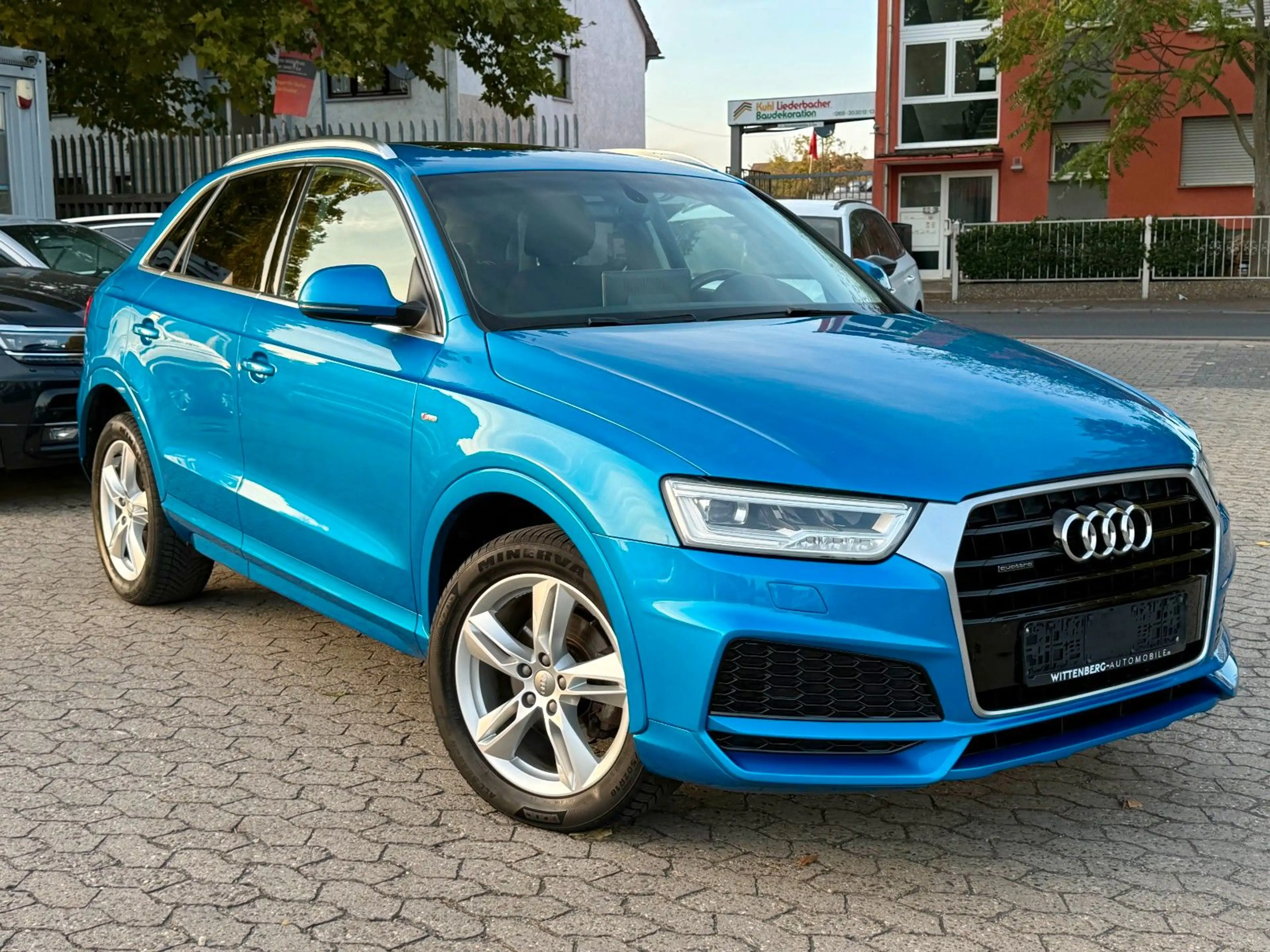 Audi Q3 SPORT QUATTRO S-LINE / AUTOMATIK / PANORAMA /