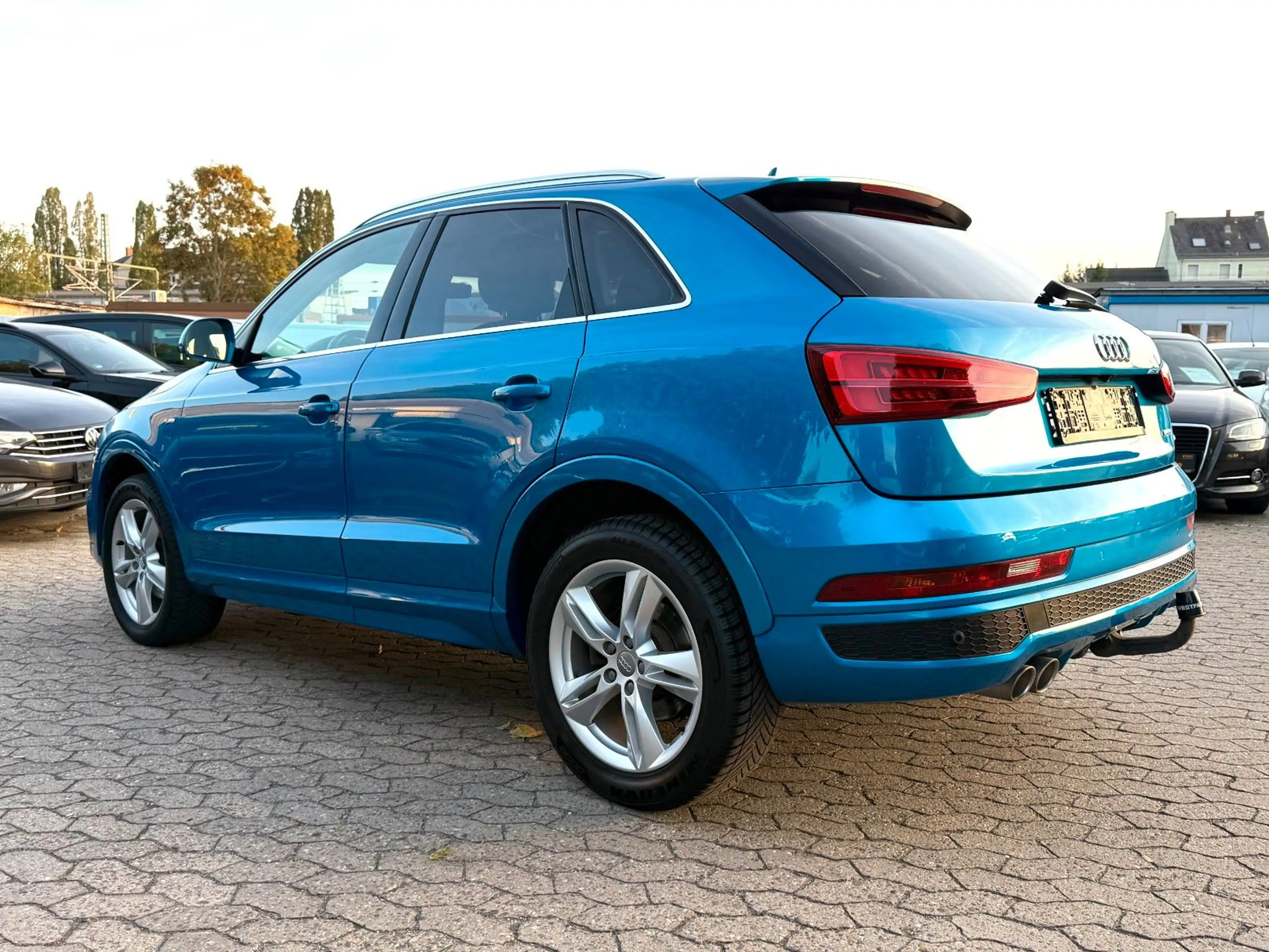 Audi Q3 SPORT QUATTRO S-LINE / AUTOMATIK / PANORAMA / — photo 5
