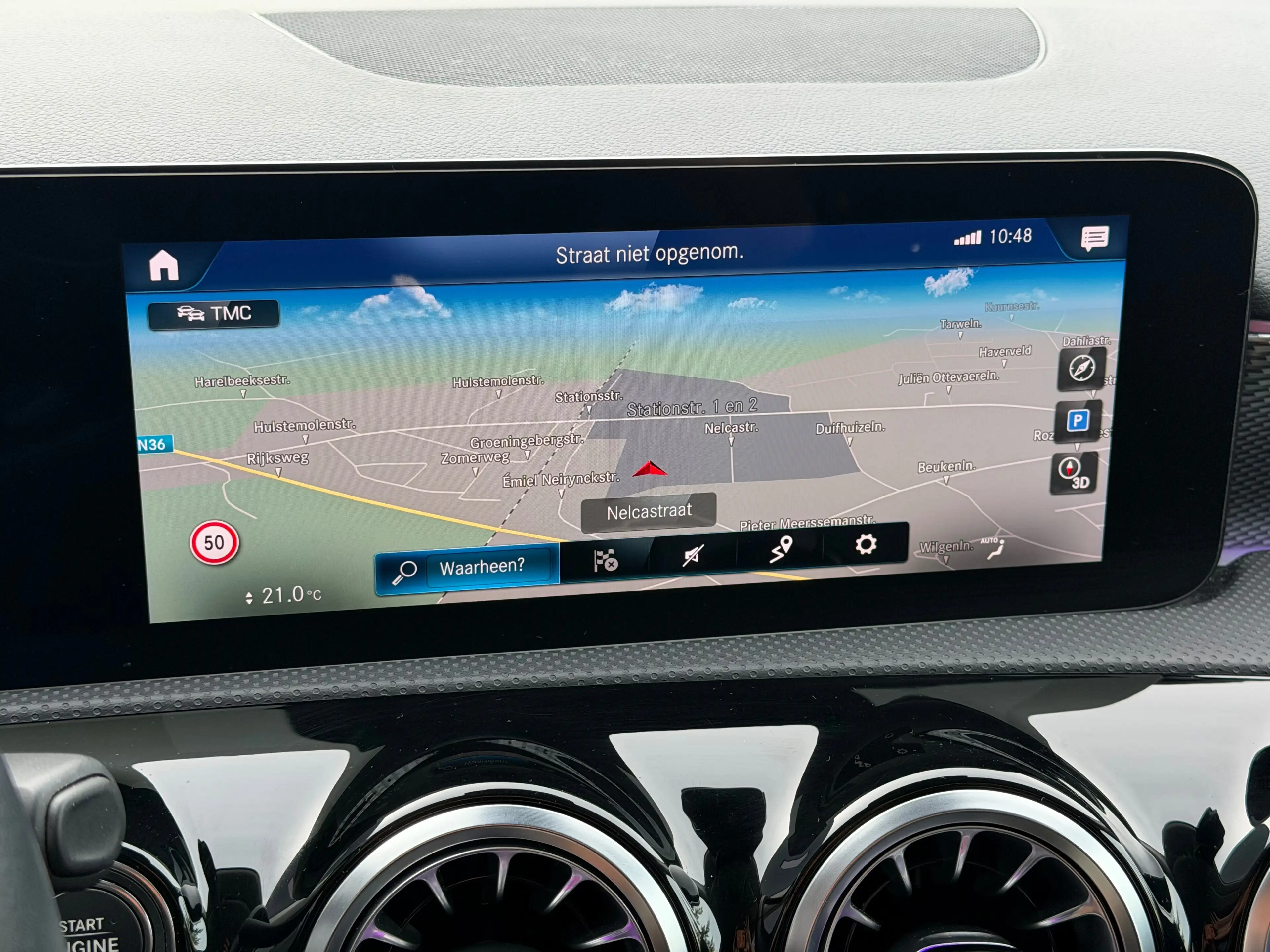 Mercedes-Benz A 250 e PHEV Progressive Line - CARPLAY- CAM - ACC- LED - NIEUWSTAAT — photo 13