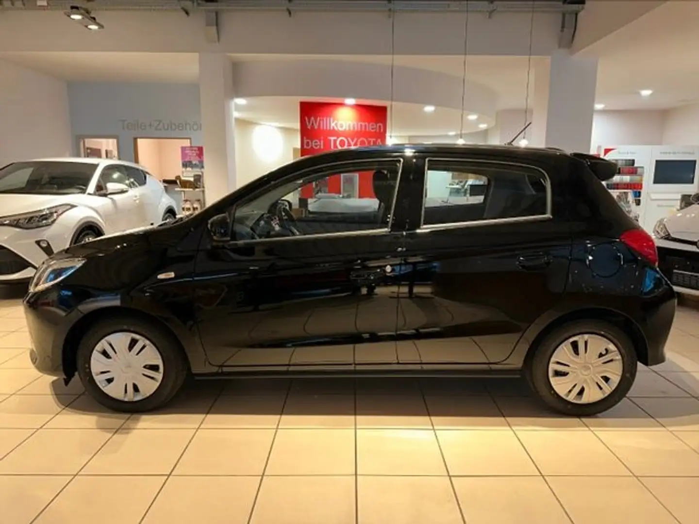 Mitsubishi Space Star Select (DAB+, BT, Klimaanlage) Schwarz - 2