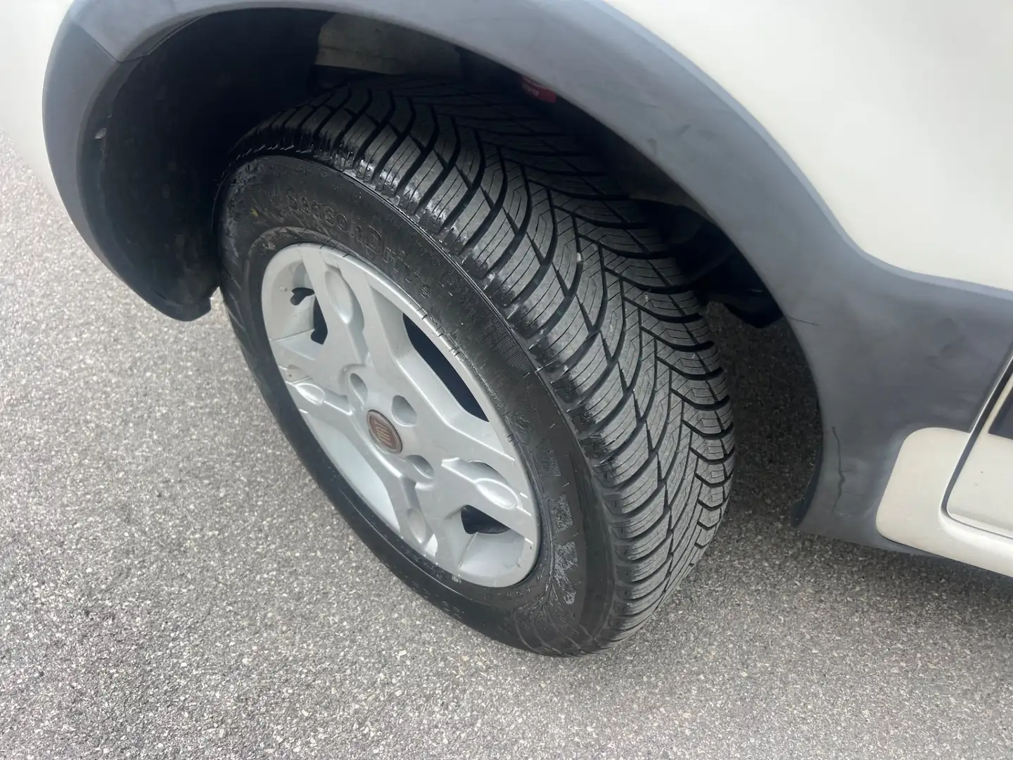 Fiat Panda 1.3 MJT 16V DPF 4x4 Climbing Bianco - 2
