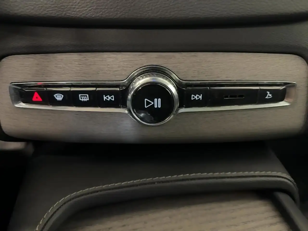 Volvo XC90 снимка Volvo XC90
