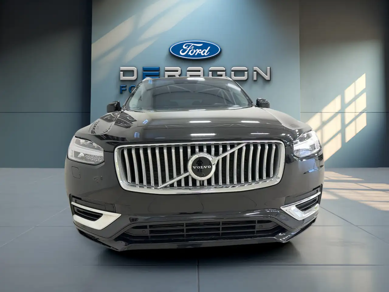 Volvo XC90 снимка Volvo XC90