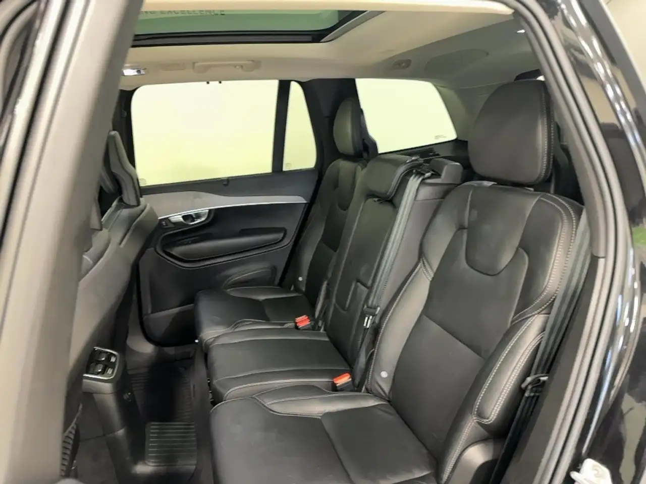 Volvo XC90 снимка Volvo XC90