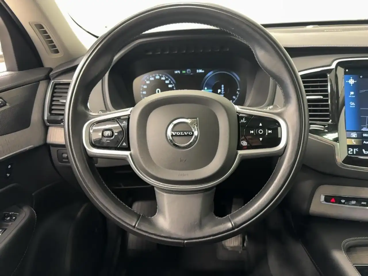 Volvo XC90 снимка Volvo XC90