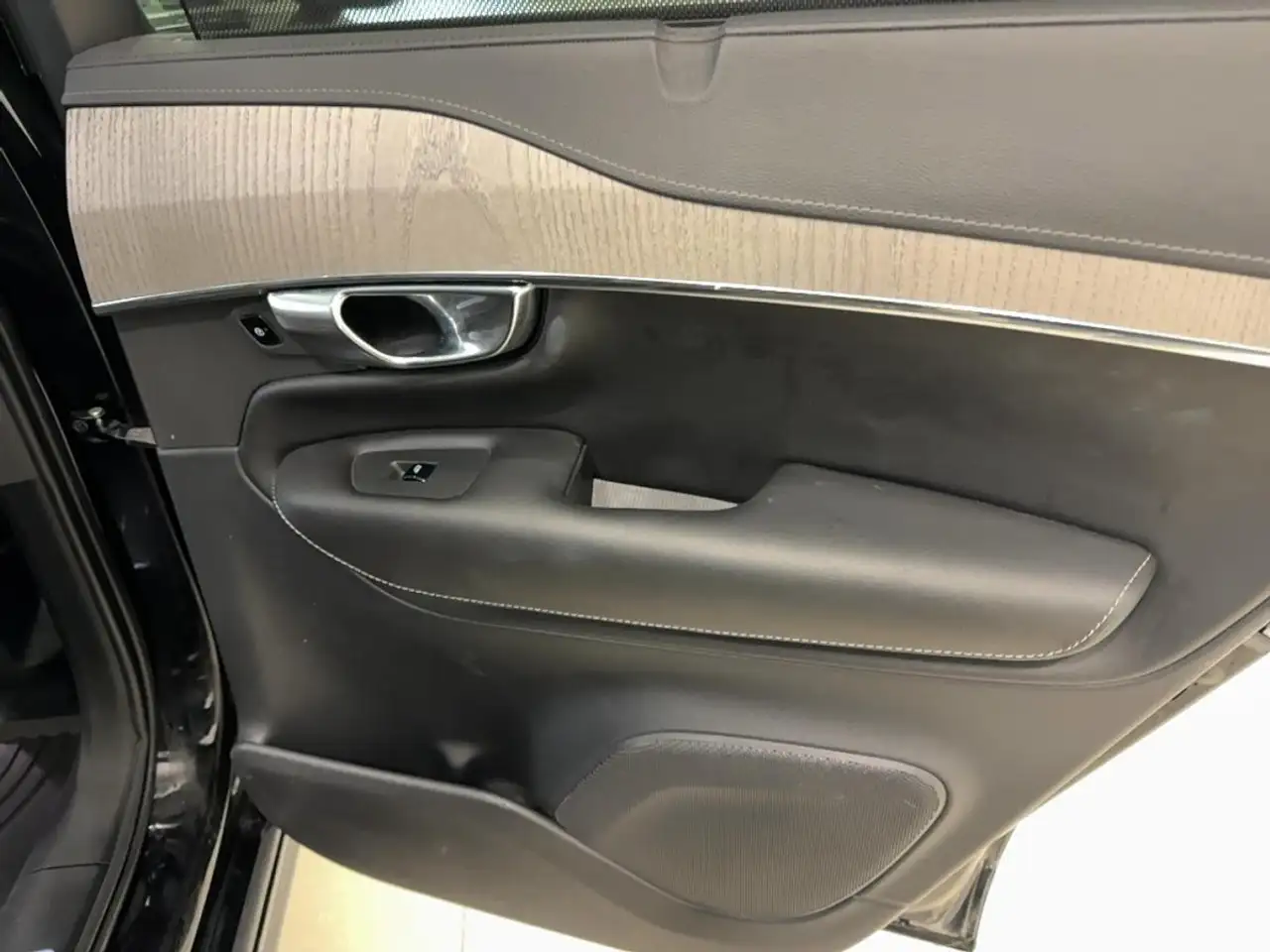 Volvo XC90 снимка Volvo XC90