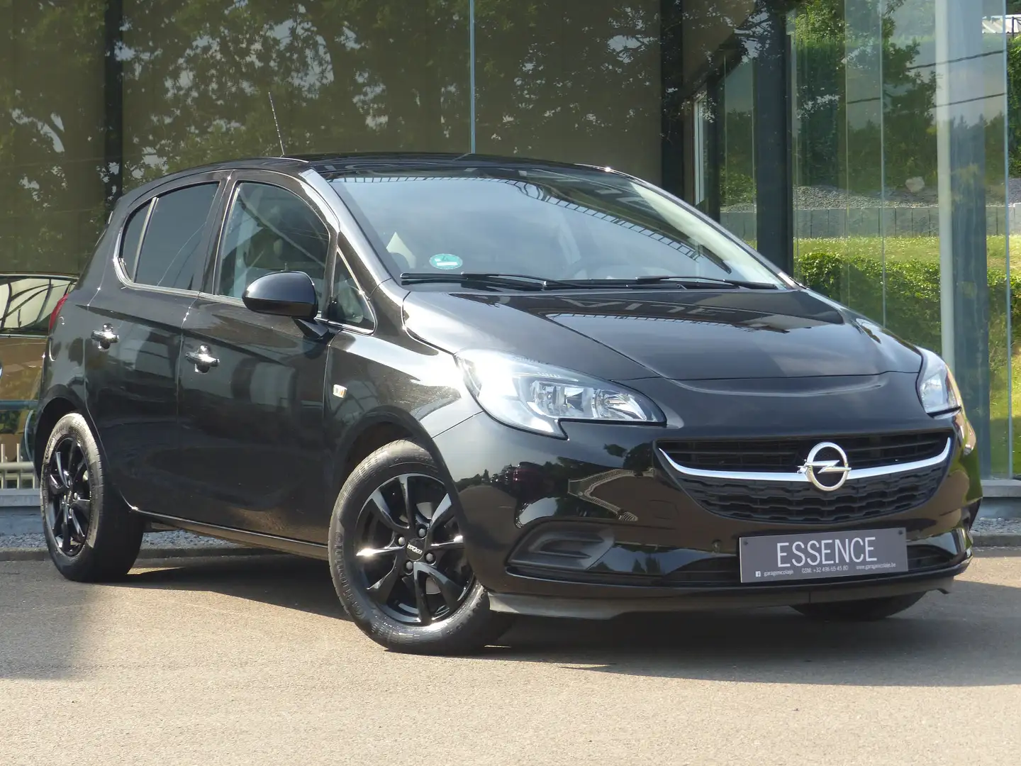 Opel Corsa 1.2i Cosmo (EU6.2) Negro - 1