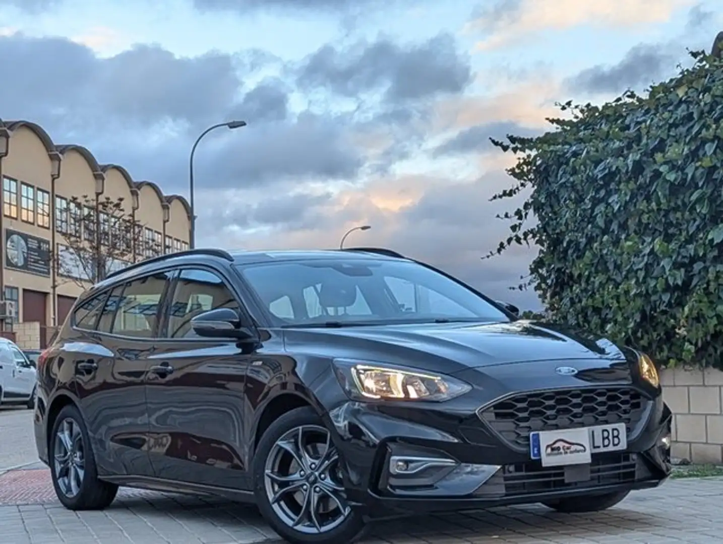 Ford Focus Sportbreak 1.5Ecoblue ST Line Negro - 1