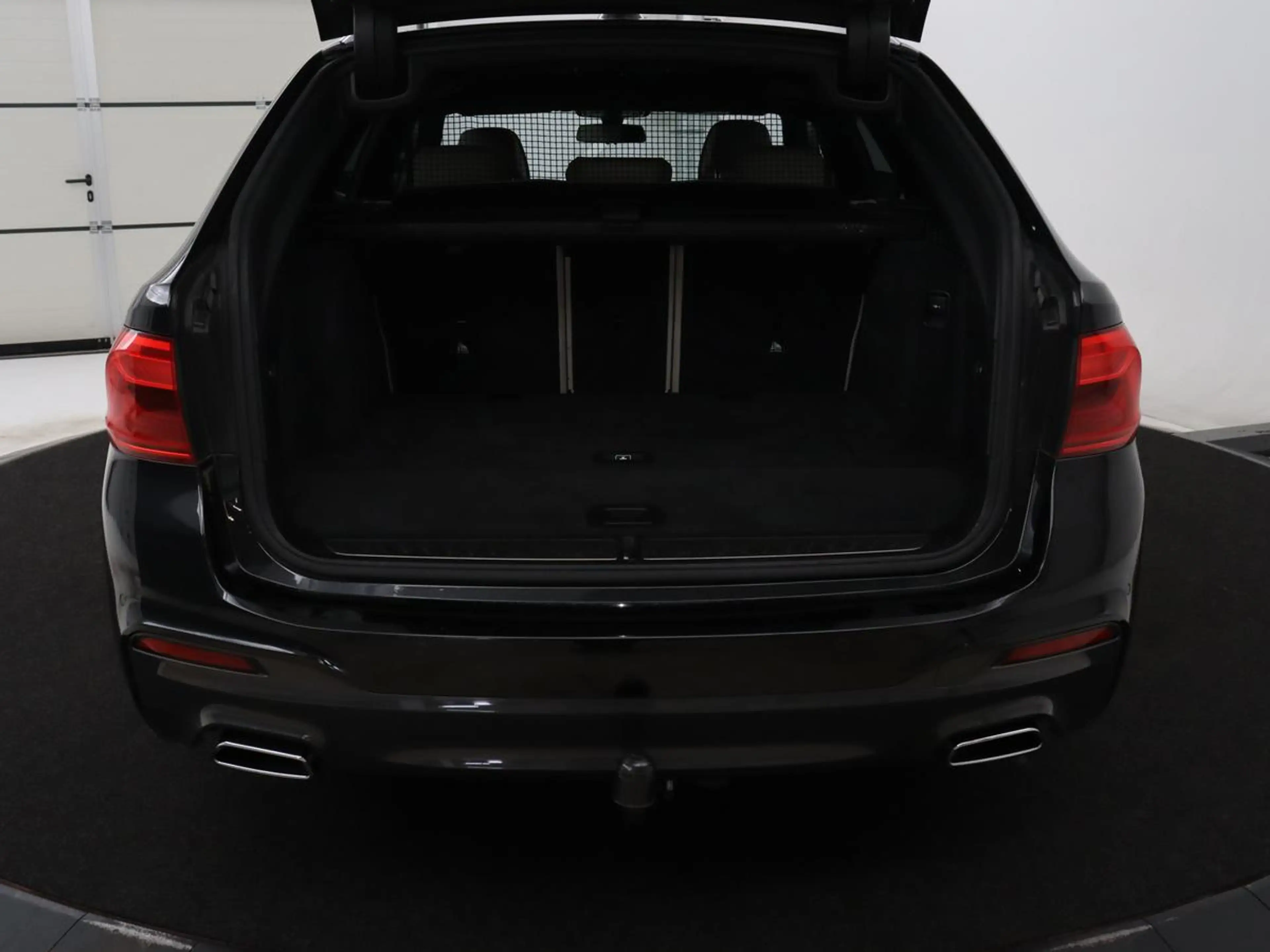 BMW 520 5-serie Touring 520i High Executive | Trekhaak | C — photo 8