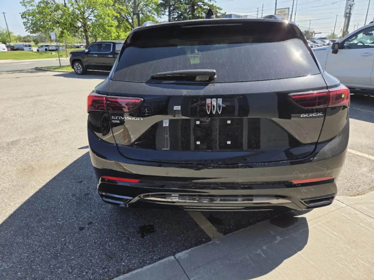 Buick Envision снимка Buick Envision