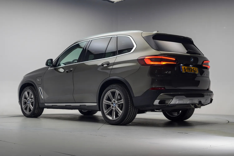 BMW X5 xDrive 45e High Executive Aut. [ Panorama Leder Tr — photo 3