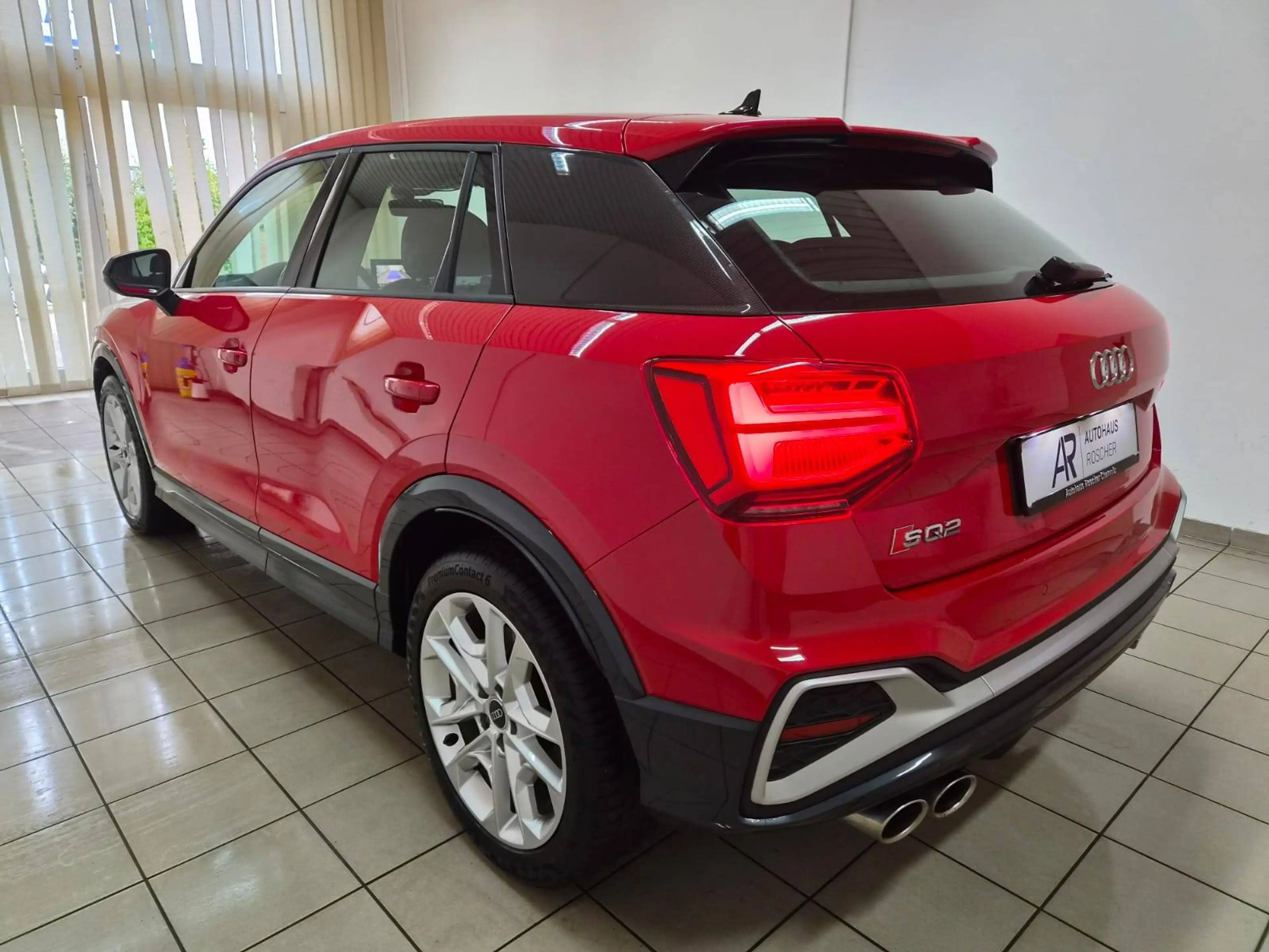 Audi SQ2 2.0 TFSI qu. Audi exclusive / Leder 2 farbig — photo 2