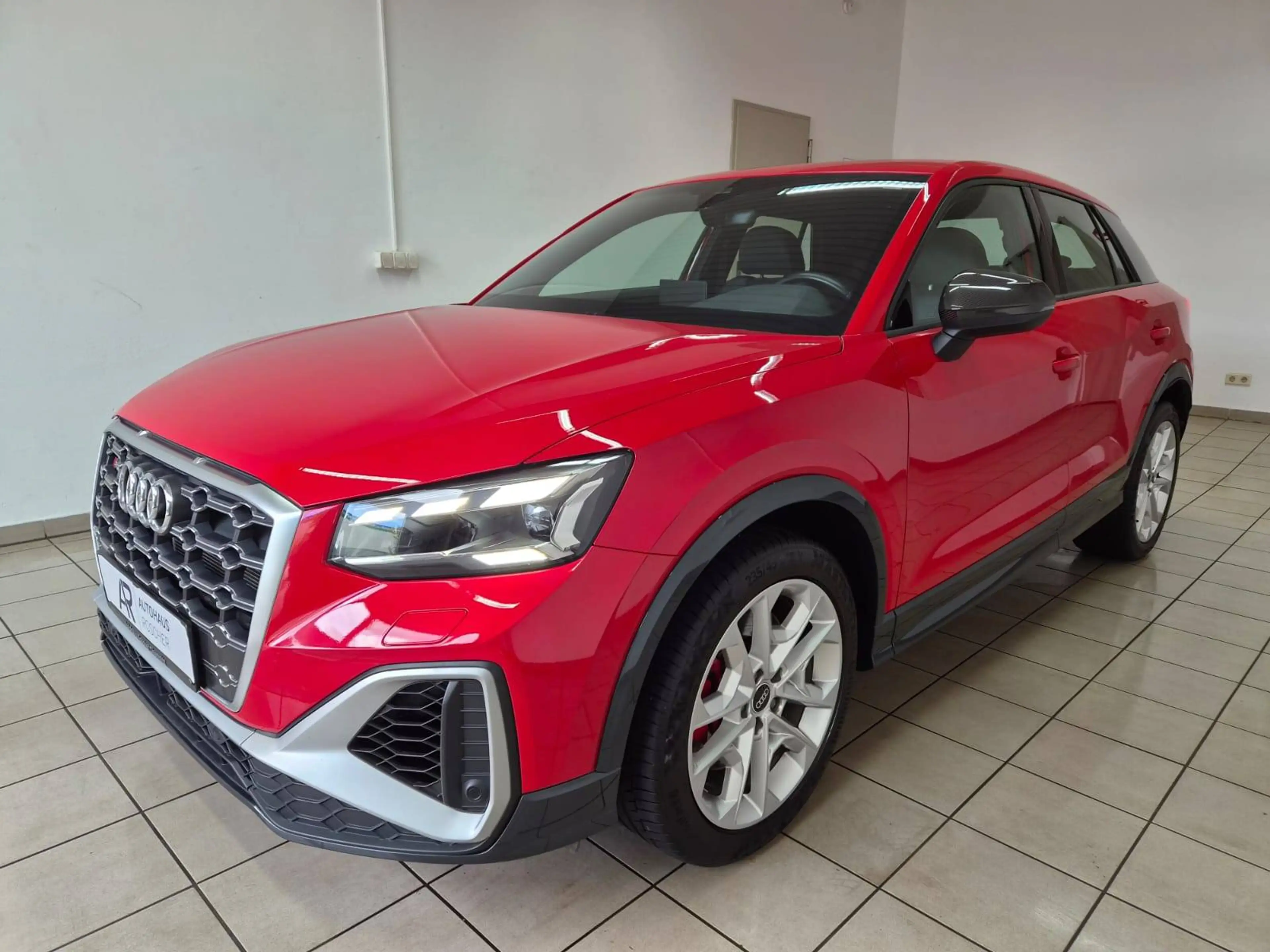 Audi SQ2 2.0 TFSI qu. Audi exclusive / Leder 2 farbig