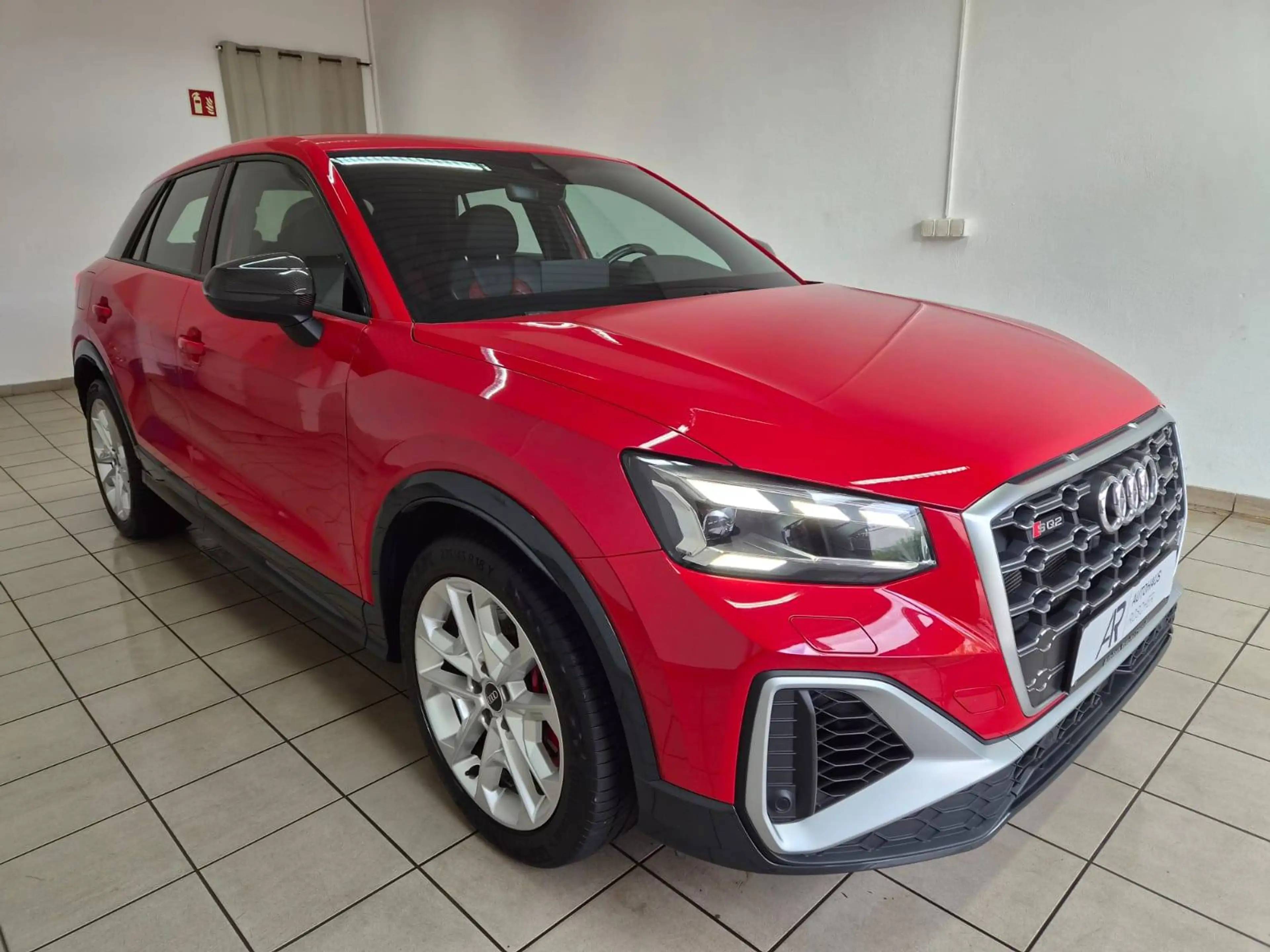Audi SQ2 2.0 TFSI qu. Audi exclusive / Leder 2 farbig — photo 4