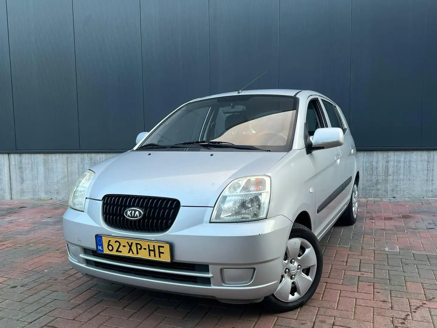 Kia Picanto 1.0 Light * 5-Deurs * Nieuw APK * Grau - 1