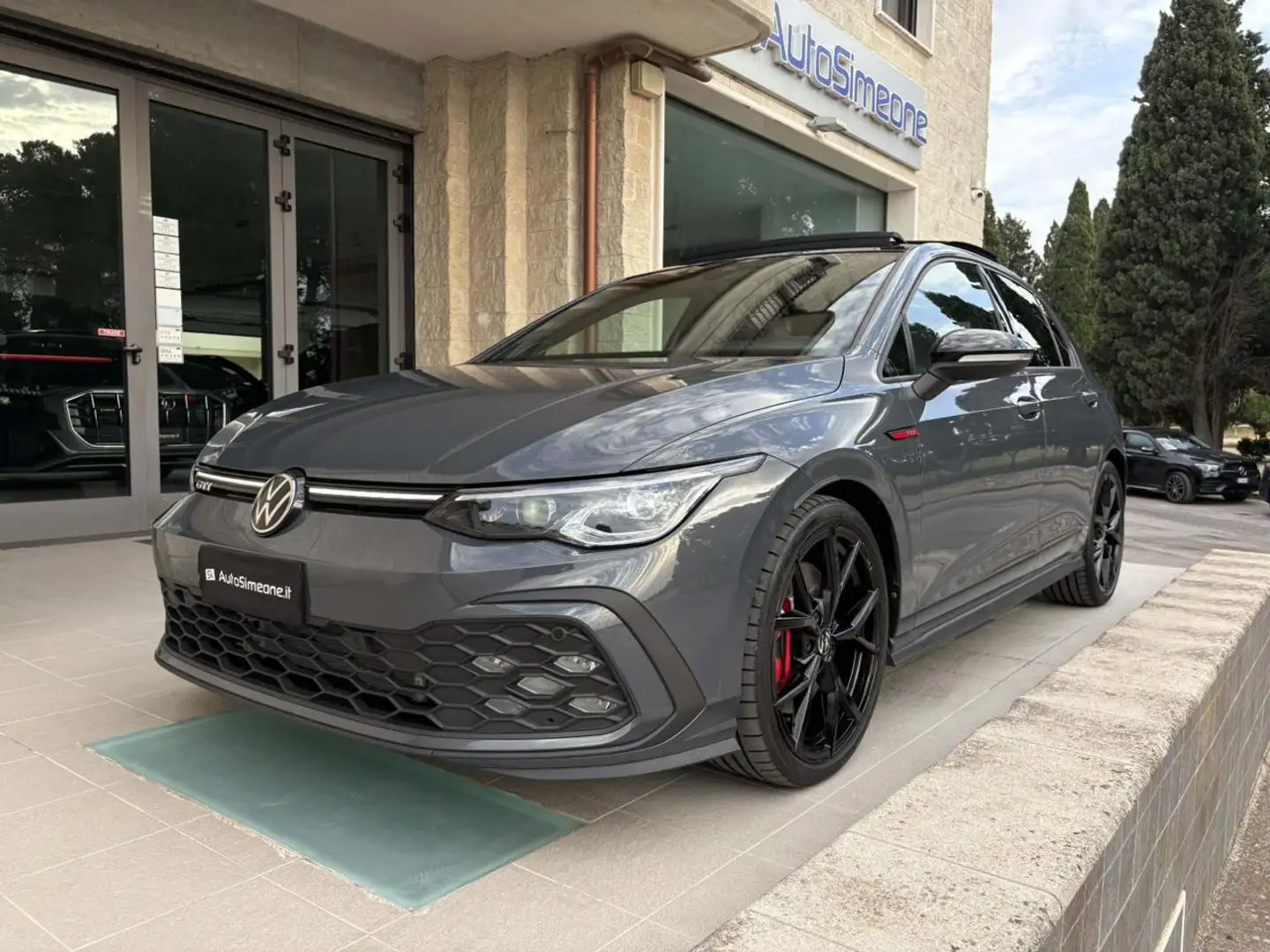 Volkswagen Golf 2.0 TSI GTI DSG TETTO-LED-PELLE-CERCHI 19'' R. Grigio - 1