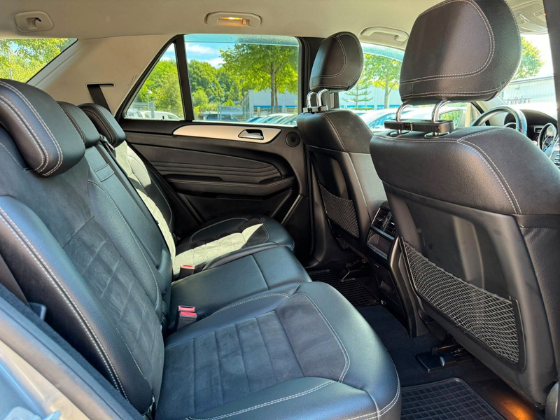 Mercedes-Benz ML 250 CDI AHK°SZHG°PDC°NAVI°XENON°T-LEDER°TEMPO — photo 13