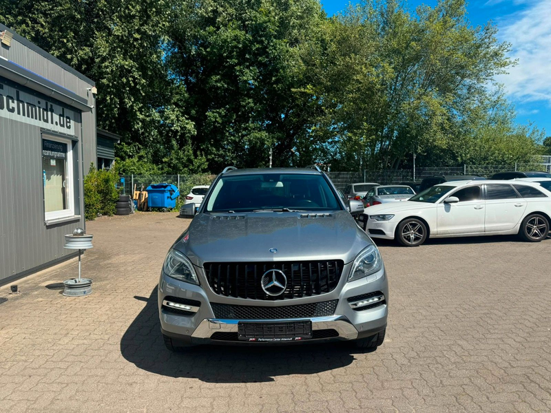 Mercedes-Benz ML 250 CDI AHK°SZHG°PDC°NAVI°XENON°T-LEDER°TEMPO — photo 2