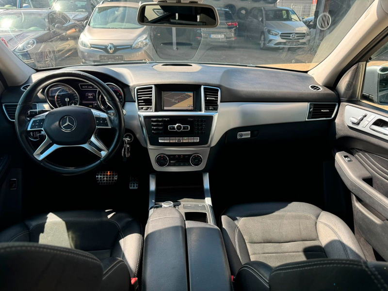 Mercedes-Benz ML 250 CDI AHK°SZHG°PDC°NAVI°XENON°T-LEDER°TEMPO — photo 14