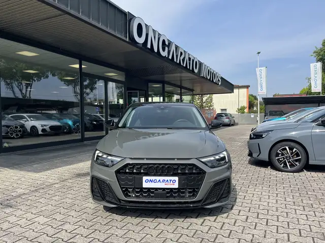 Audi A1 view 2