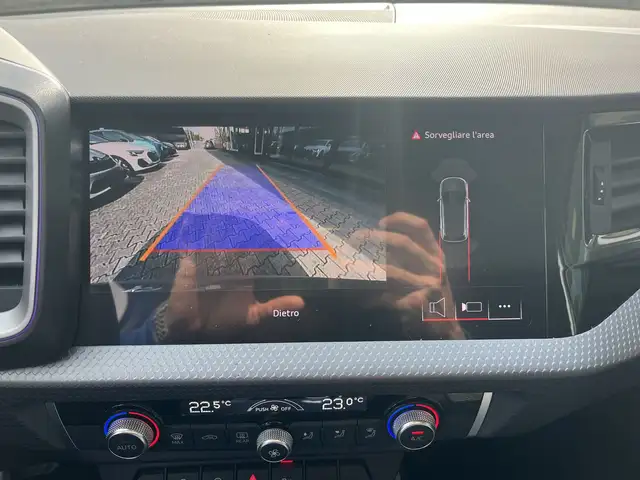 Audi A1 view 10