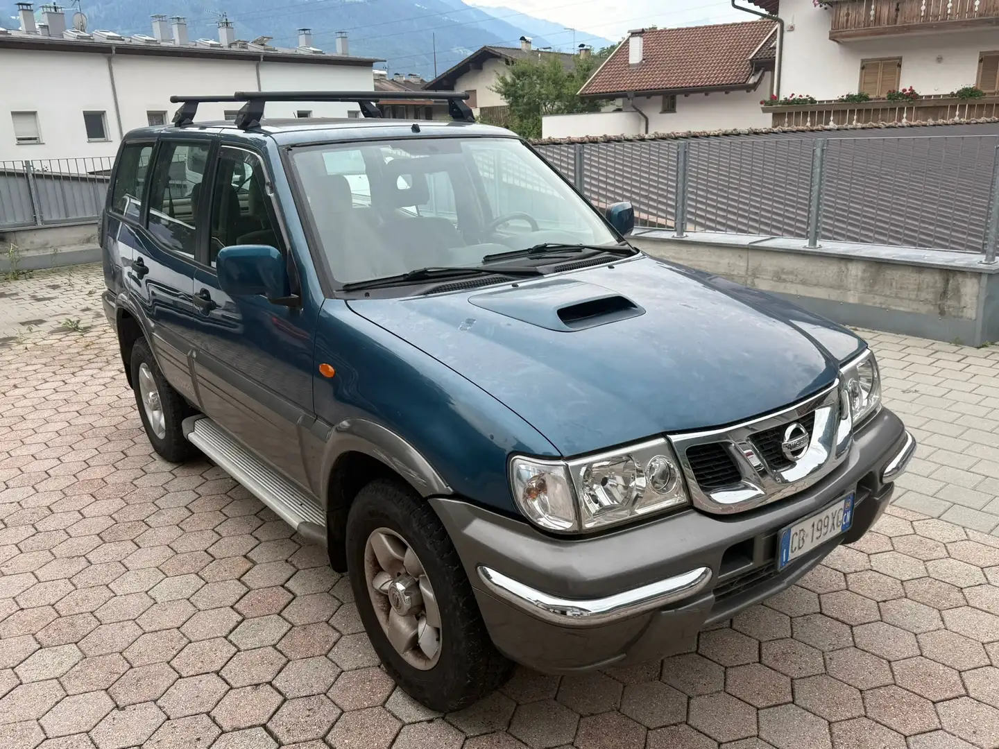 Nissan Terrano Terrano 5p 3.0 dd-ti Elegance 6 Posti Blu/Azzurro - 1