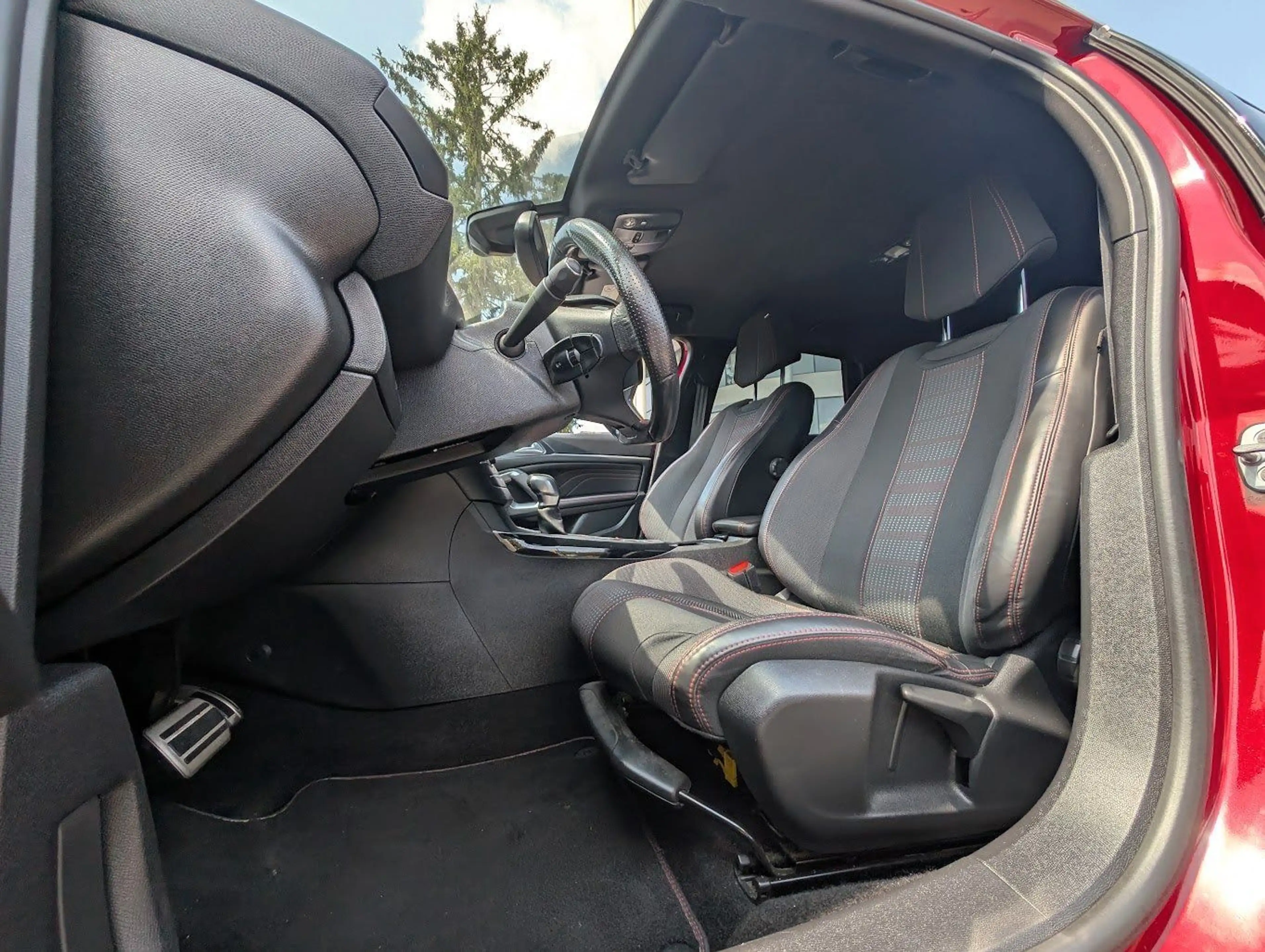 Peugeot 308 308 SW GT Line Automatik. NAVI. Kamera. LED — photo 13