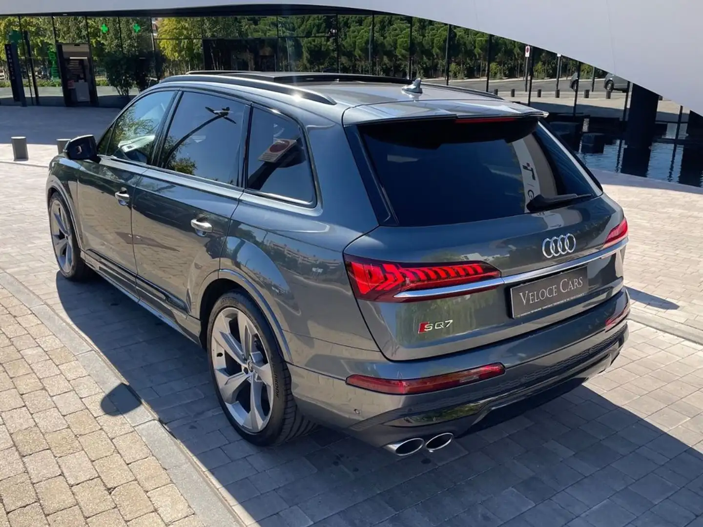 Audi Q7 S TFSI 373kW 507CV quattro tiptronic Gris - 1