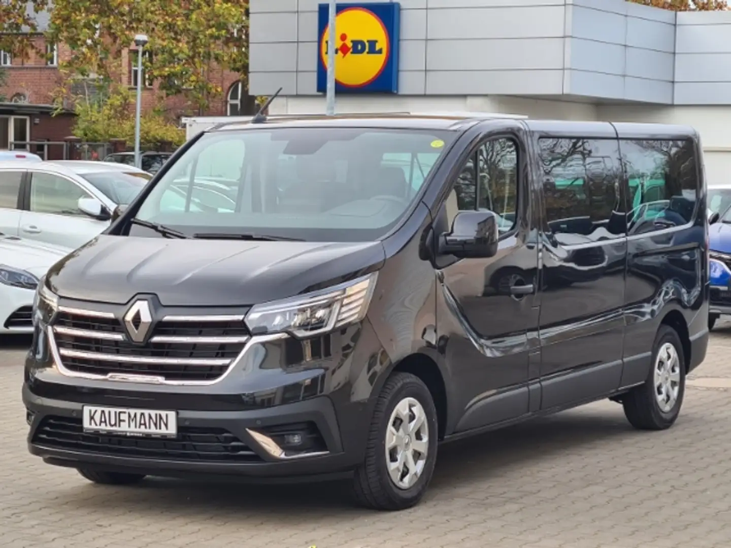 Renault Trafic Grand Life Blue dCi 150 EDC 9 Sitze LED Navi Keyl Schwarz - 1