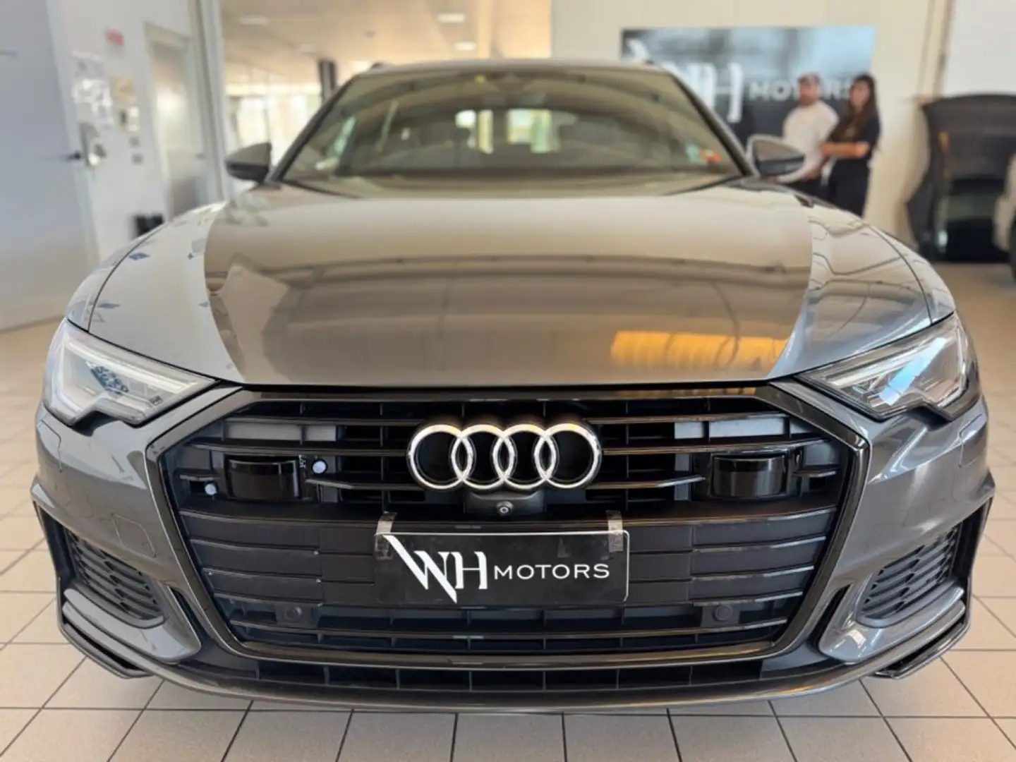 Audi A6 Avant 40 2.0 TDI S tronic //S LINE//BANG//MATRIX Grey - 2