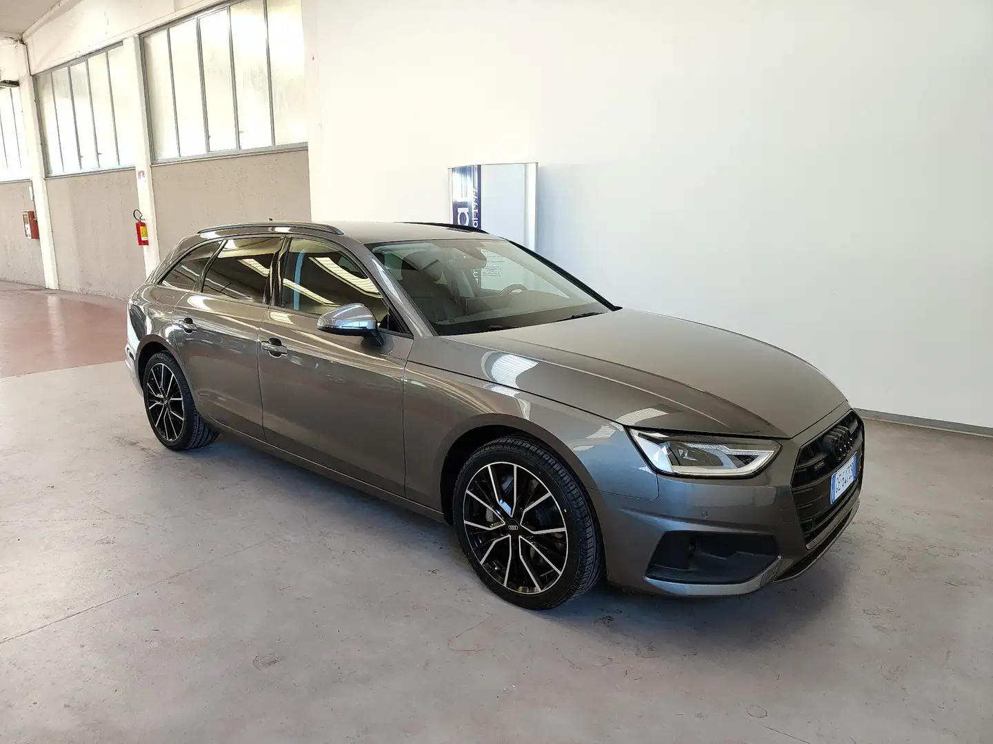 Audi A4 Avant 50TDI 286CV MHEV Tiptronic quattro Pelle 18” Gris - 2