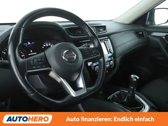 Nissan X-Trail view 11