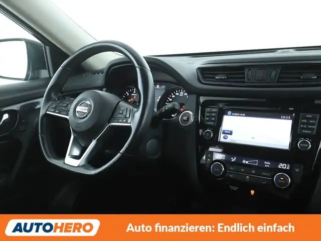 Nissan X-Trail view 13